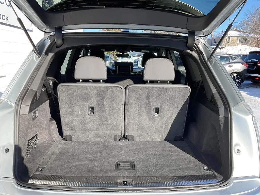 Audi Q7 Komfort* 45 TFSI* АвтоКредит* (ЦЕНА ДО БГ), снимка 16 - Автомобили и джипове - 54001458