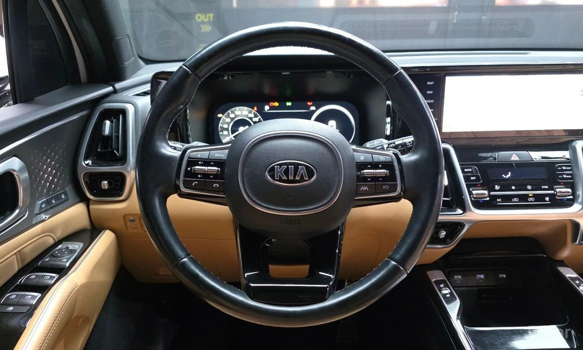 Kia Sorento, снимка 13 - Автомобили и джипове - 54395894