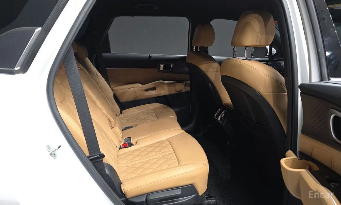 Kia Sorento, снимка 12 - Автомобили и джипове - 54395894