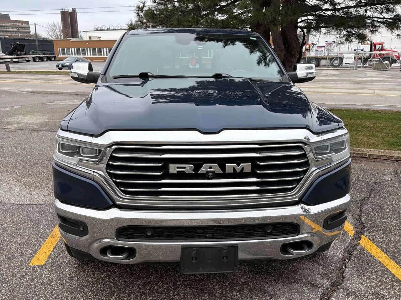 Dodge RAM 1500  Laramie Longhorn |  5.7L 8cyl | 360 , снимка 3 - Автомобили и джипове - 54594587