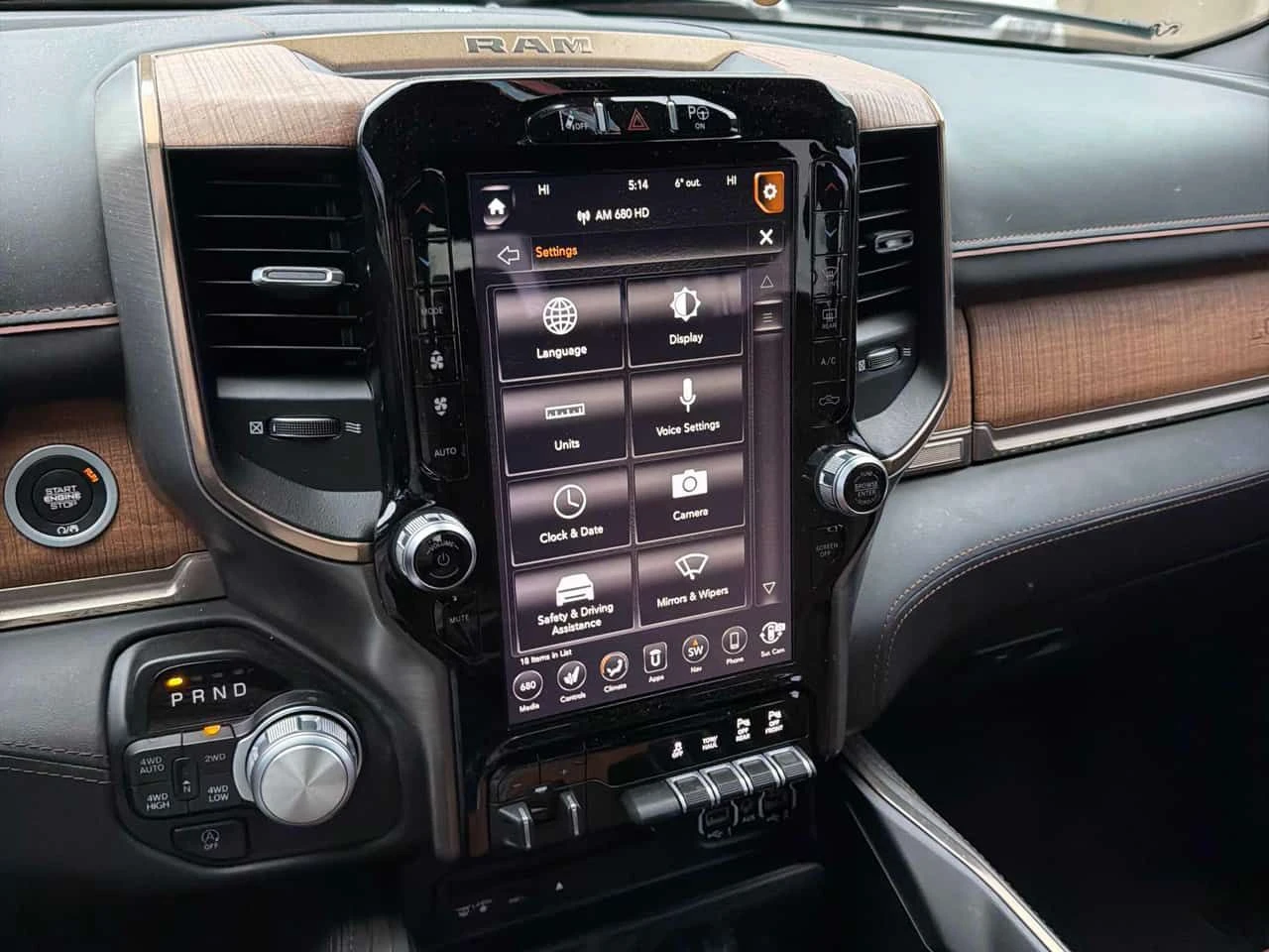 Dodge RAM 1500  Laramie Longhorn |  5.7L 8cyl | 360 , снимка 9 - Автомобили и джипове - 54594587