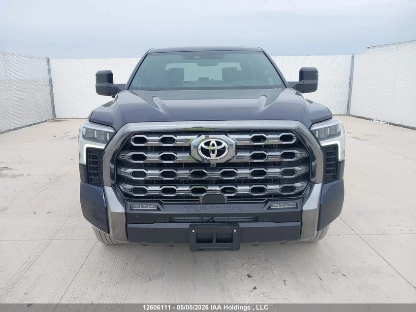 Toyota Tundra CREWMAX PLATINUM, снимка 13 - Автомобили и джипове - 54732818