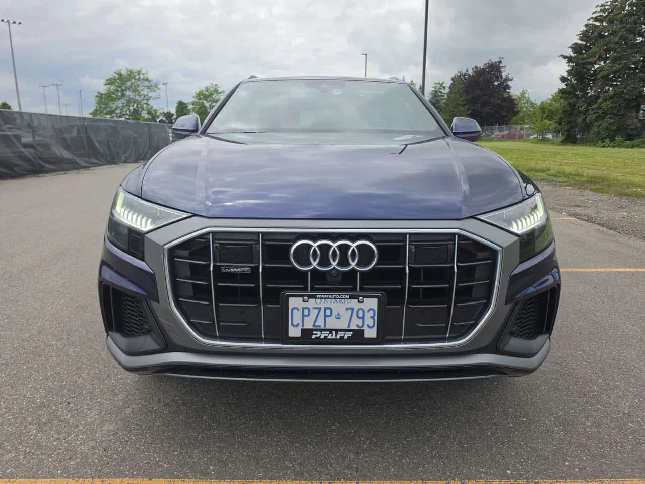 Audi Q8 * Technik * CARFAX * MATRIX * ОБДУХВАНЕ, снимка 6 - Автомобили и джипове - 54963331