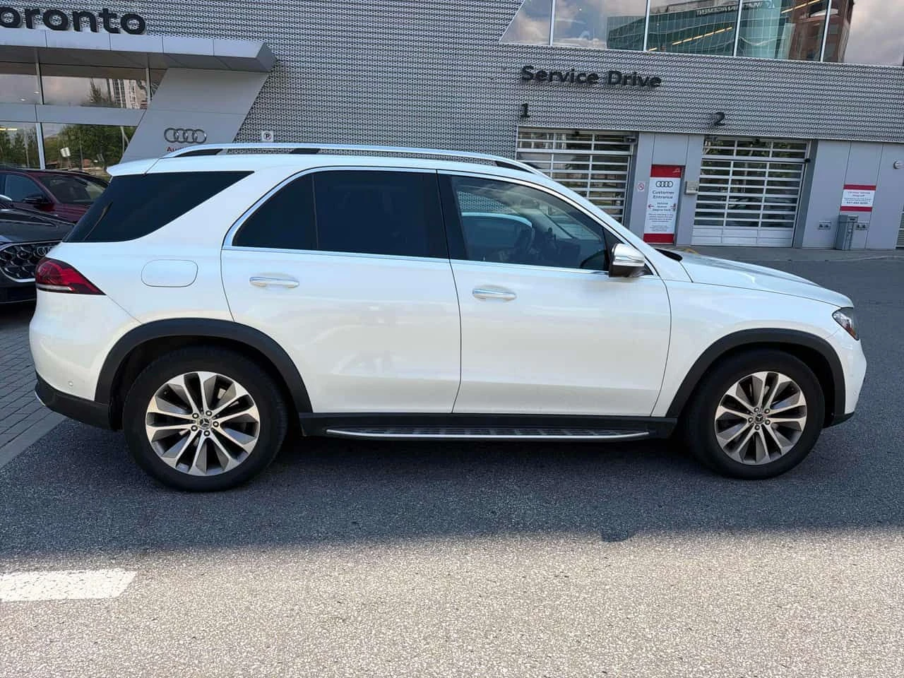 Mercedes-Benz GLE * 450 * CARFAX * ОПЦИЯ ЗА ФИНАНСИРАНЕ , снимка 3 - Автомобили и джипове - 55246273