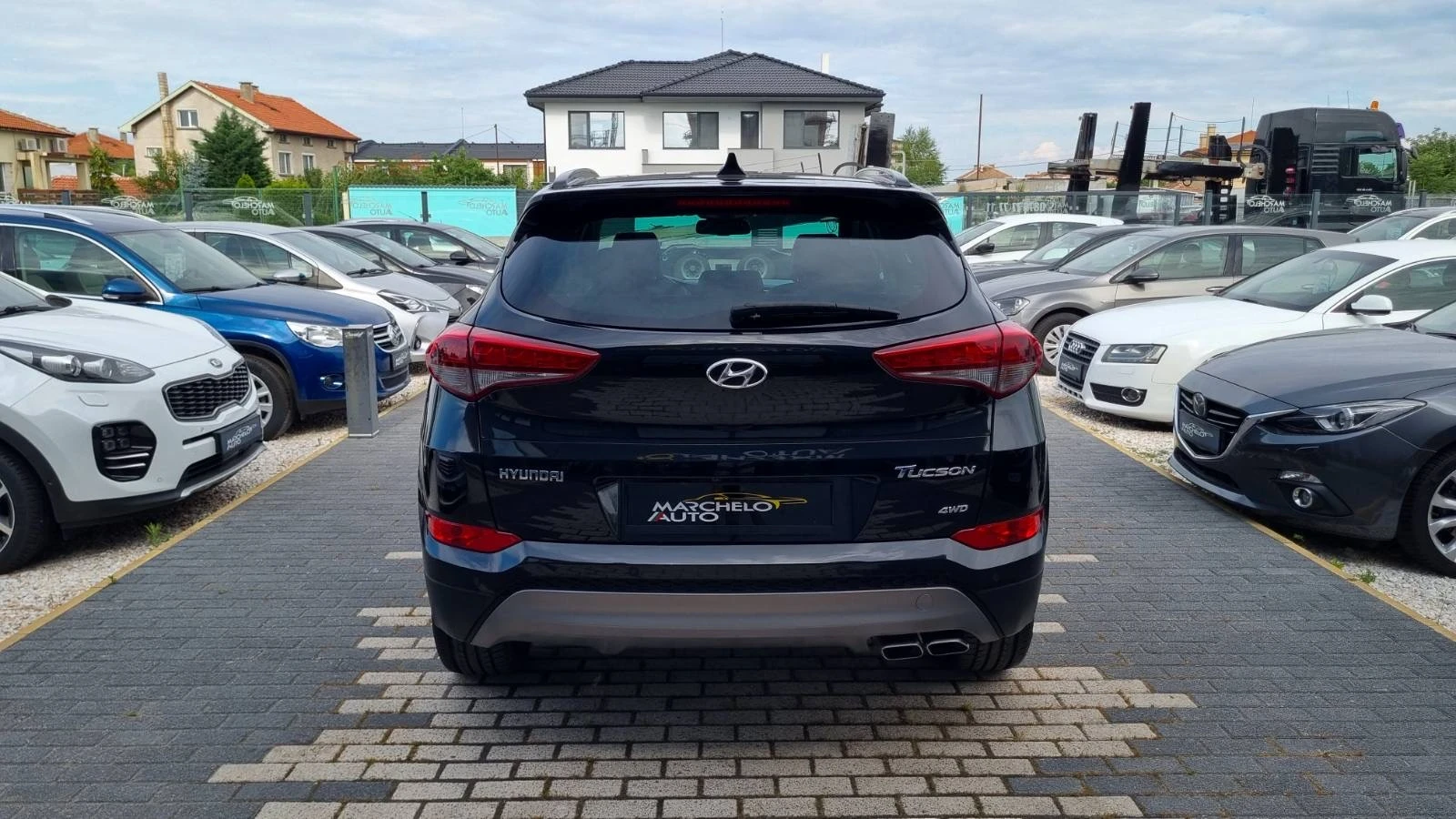 Hyundai Tucson 2.0CRDI * 4X4* ����� ��������!!! | Mobile.bg � ����������� 4