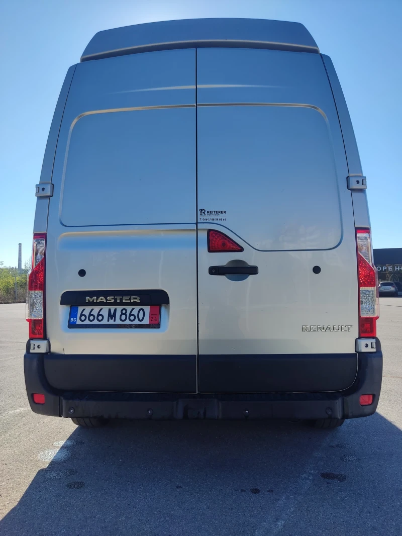 Renault Master 2.3dCi L3H3 Перфектен, снимка 5 - Бусове и автобуси - 47688664