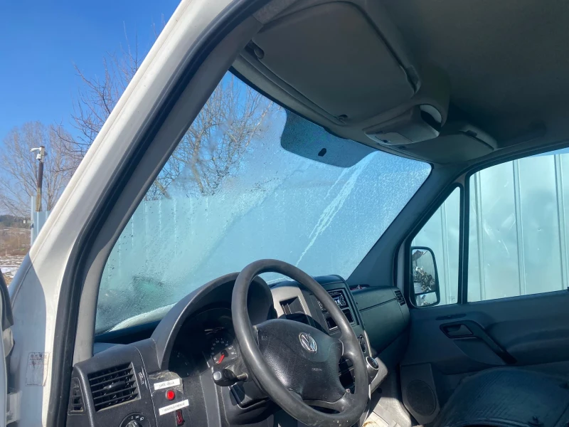 VW Crafter, снимка 2 - Бусове и автобуси - 49402918