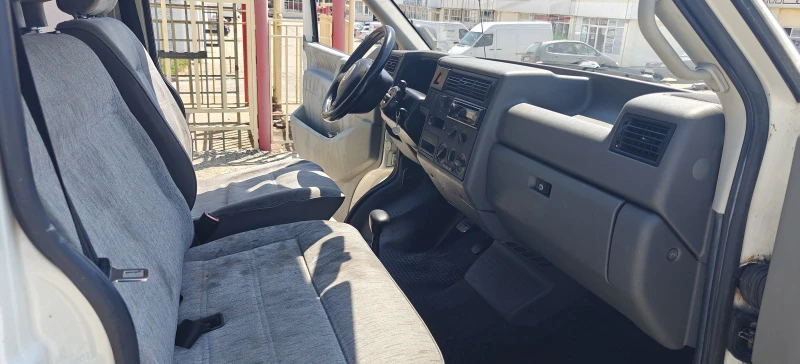 VW T4 2.5D-Maxi-Autom, снимка 11 - Бусове и автобуси - 50561667