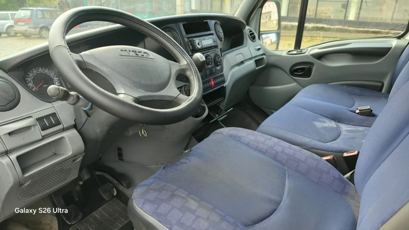 Iveco Daily Тристранен самосвал , снимка 11 - Бусове и автобуси - 56611233