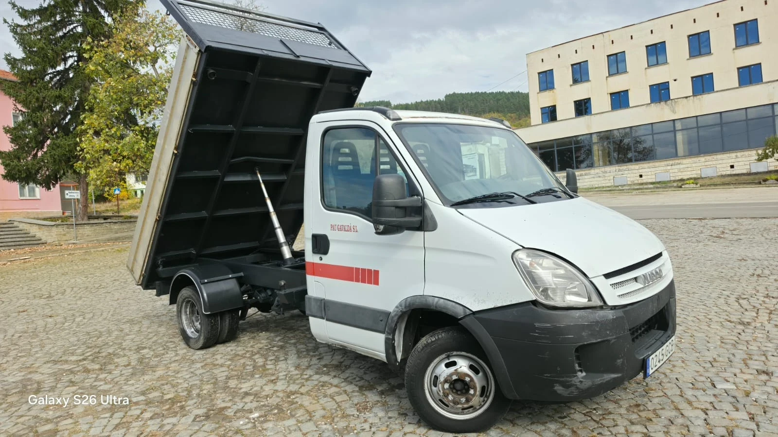 Iveco Daily Тристранен самосвал , снимка 4 - Бусове и автобуси - 56611233
