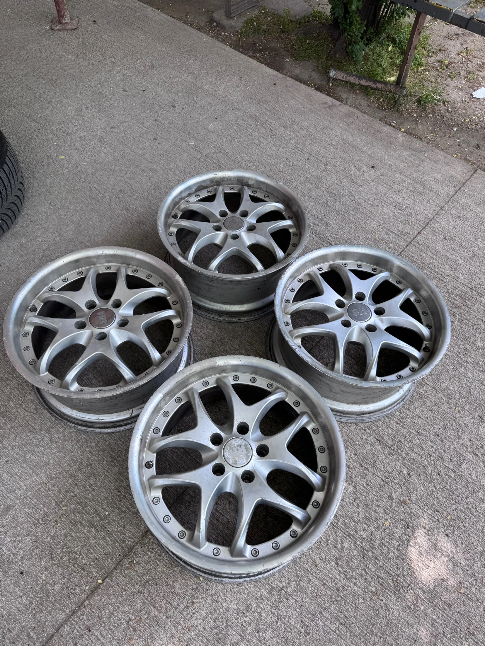 ������ | Mobile.bg � ����������� 3