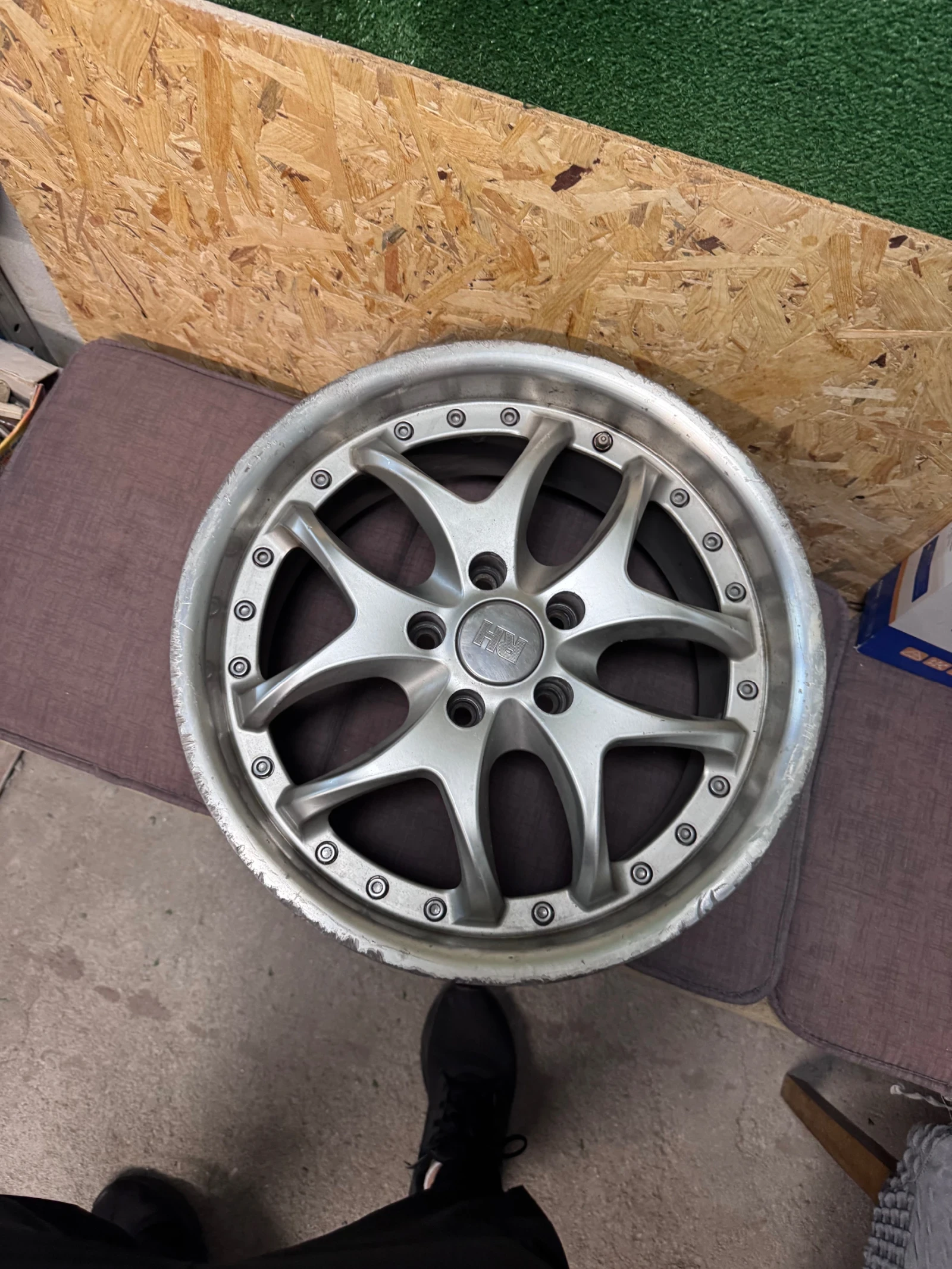 ������ | Mobile.bg � ����������� 4