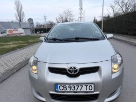 Toyota Auris, снимка 1