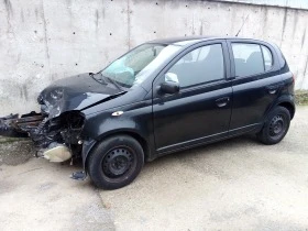 Toyota Yaris 1.3, снимка 2