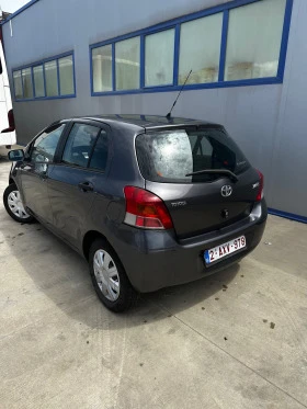 Toyota Yaris, снимка 8