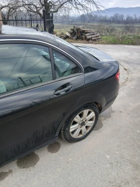 Mercedes-Benz C 200, снимка 2