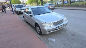������ Mercedes-Benz C 180