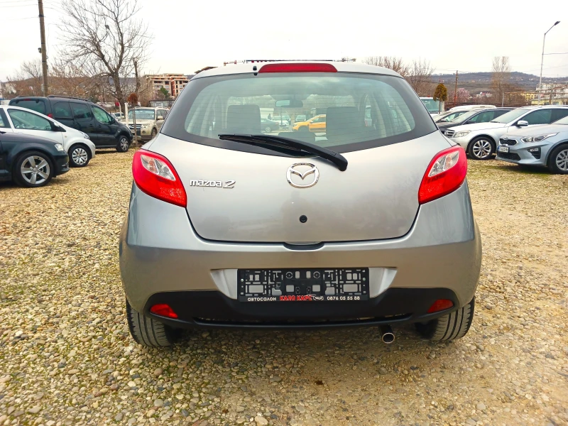 Mazda 2 АВТОМАТИК, снимка 6 - Автомобили и джипове - 44530842