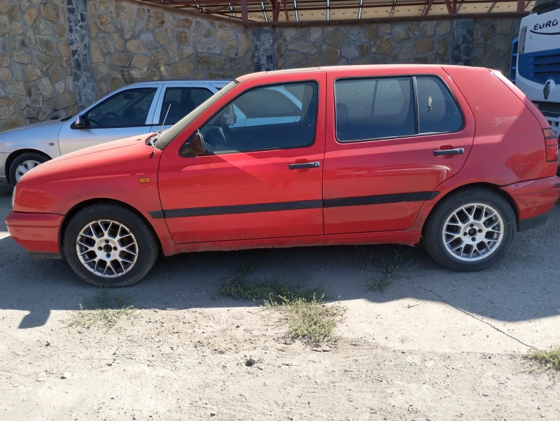 VW Golf 1, 9D, снимка 1 - Автомобили и джипове - 47405567