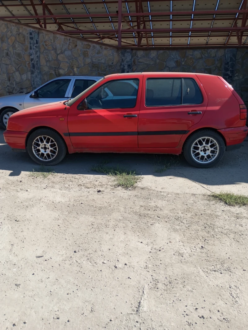 VW Golf 1, 9D, снимка 2 - Автомобили и джипове - 47405567