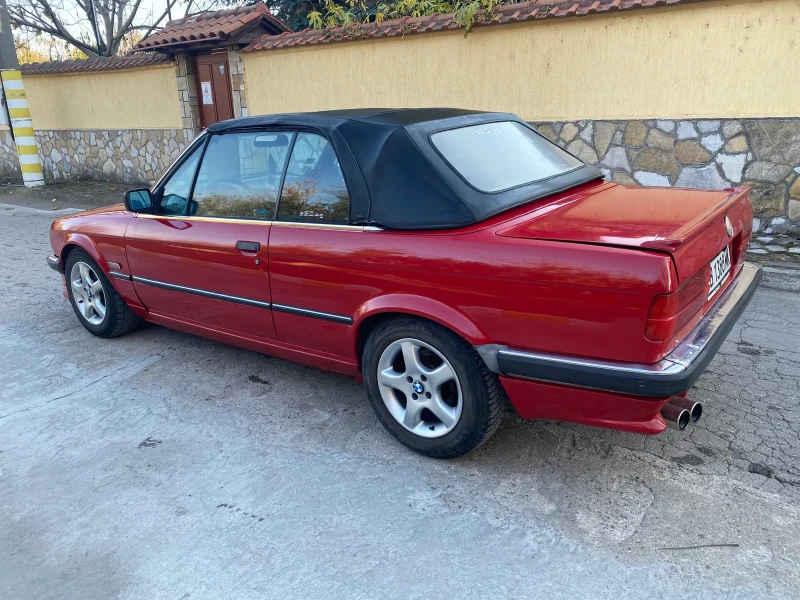 BMW 320 2.0i, снимка 4 - Автомобили и джипове - 48097412