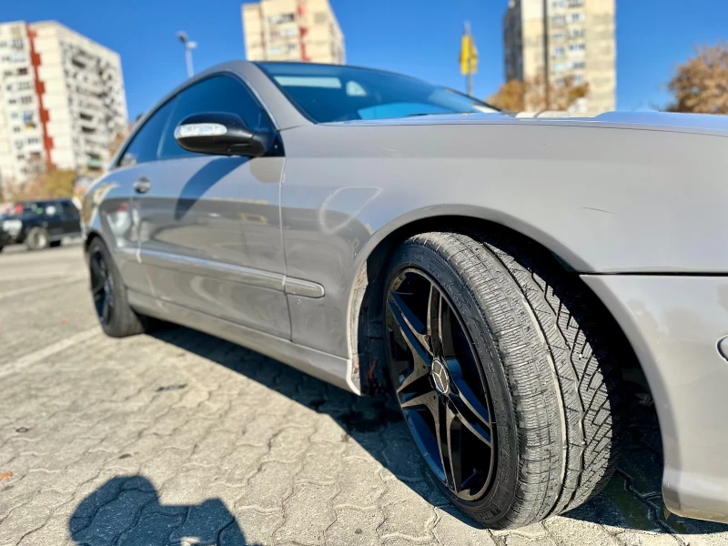 Mercedes-Benz CLK 320i ГАЗ/Бензин, снимка 6 - Автомобили и джипове - 47998783