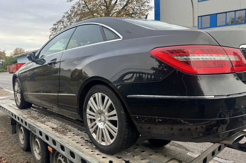 Mercedes-Benz E 250 W212, снимка 13 - Автомобили и джипове - 48126643