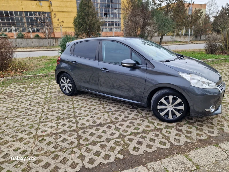 Peugeot 208 1.4 HDI, снимка 7 - Автомобили и джипове - 48357680