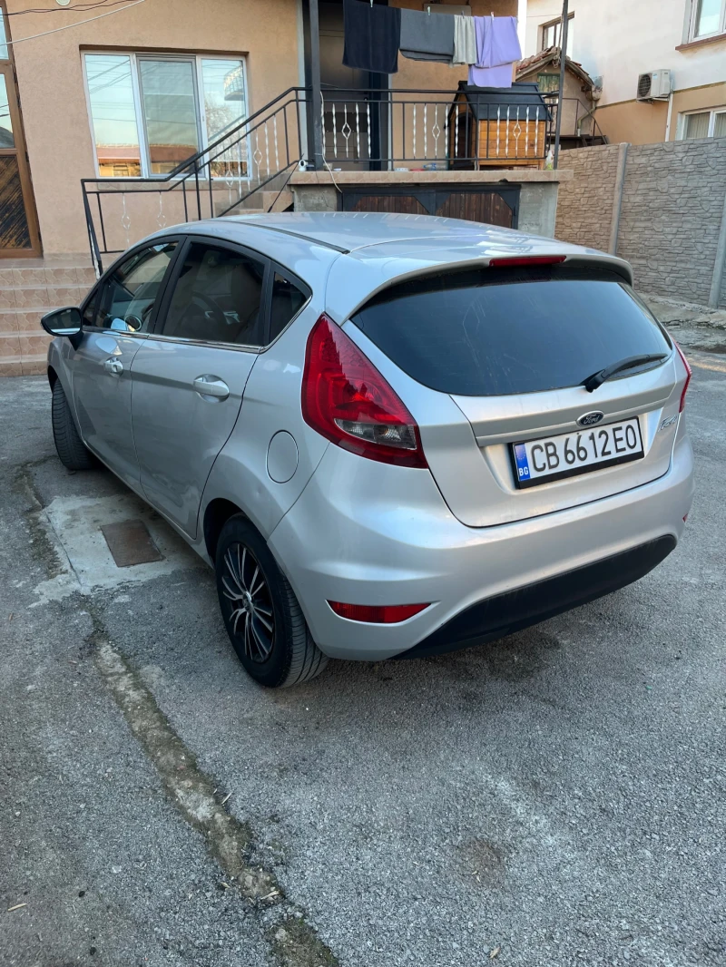 Ford Fiesta 1.4D, снимка 5 - Автомобили и джипове - 49392999