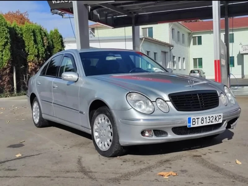 Mercedes-Benz E 270, снимка 1 - Автомобили и джипове - 49400253