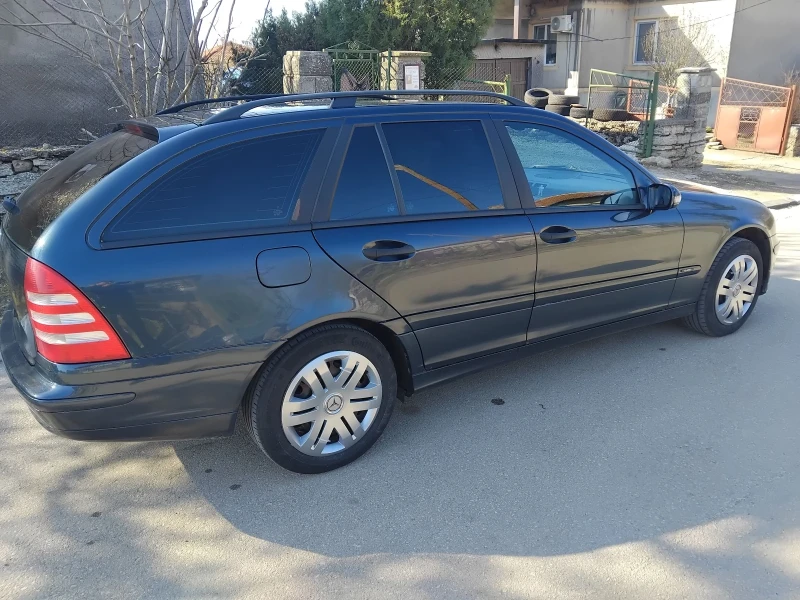 Mercedes-Benz C 200, снимка 3 - Автомобили и джипове - 49583433