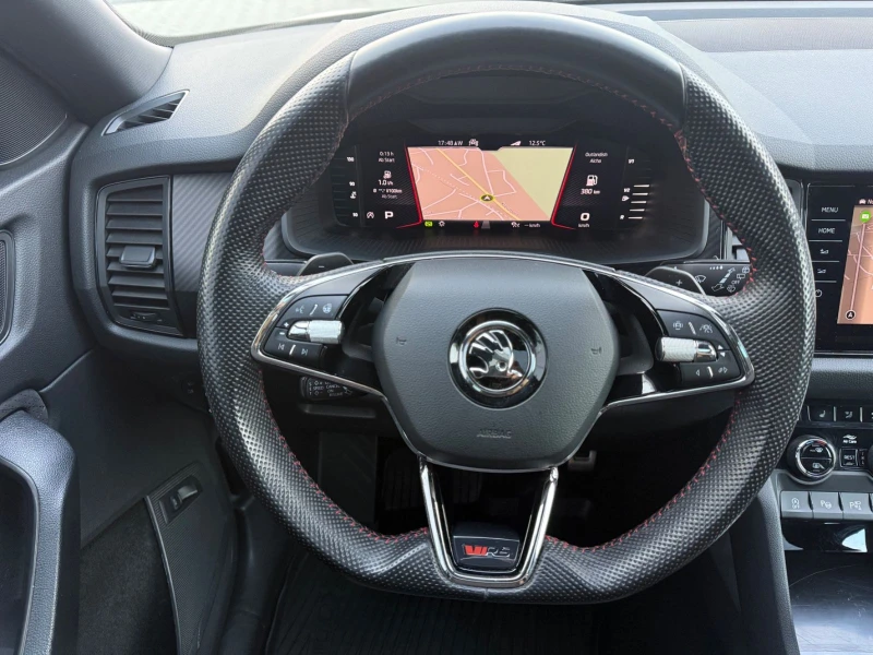 Skoda Kodiaq 2.0TDI/239HP/RS/4X4/DSG/PANO/7SEATS/360/AMBI/139v, снимка 10 - Автомобили и джипове - 49728006