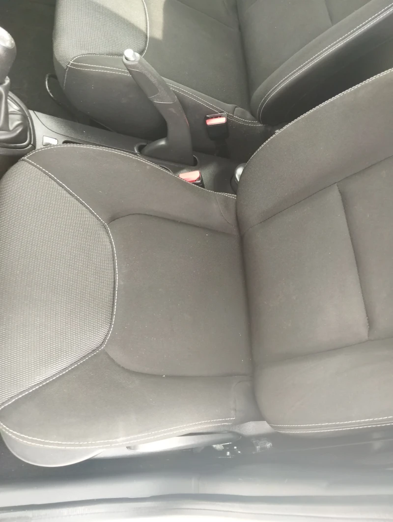 Renault Clio 1.5 dCi 90к.с. EURO 6 АВТОПИЛОТ НАВИГАЦИЯ 114000КМ, снимка 15 - Автомобили и джипове - 49849513