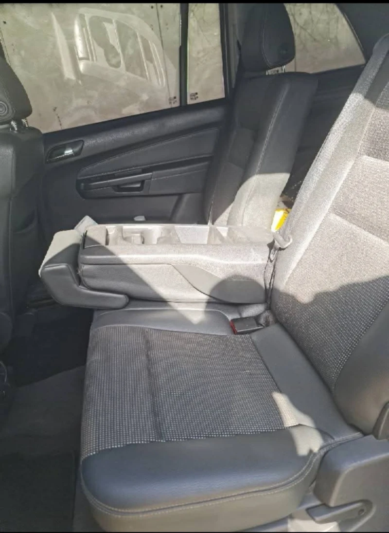 Opel Zafira, снимка 7 - Автомобили и джипове - 52572798