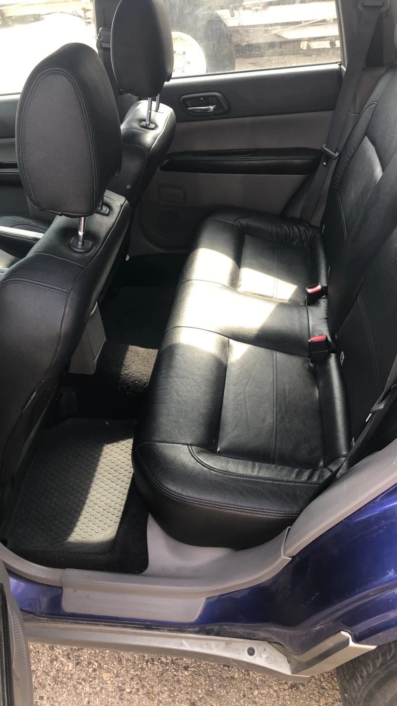 Subaru Forester 2.0 TURBO, снимка 2 - Автомобили и джипове - 52724997
