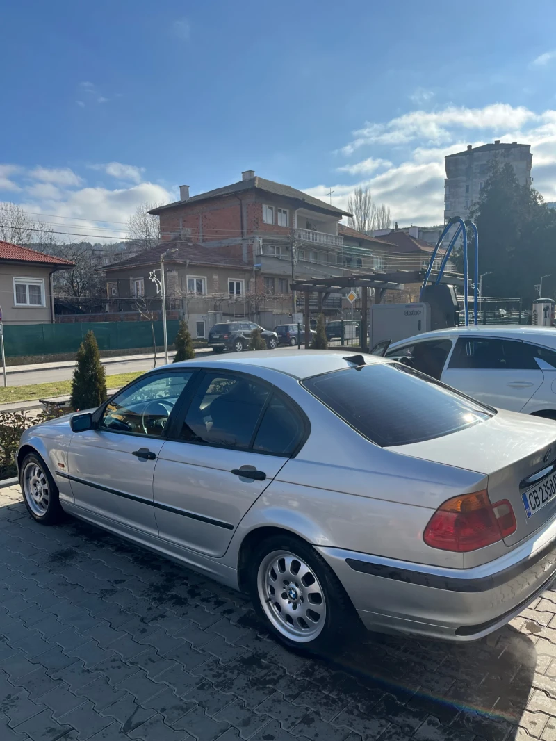 BMW 318