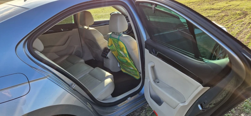 Skoda Superb Limo Laurin & Klement, 6DSG, 4x4, снимка 10 - Автомобили и джипове - 53407885