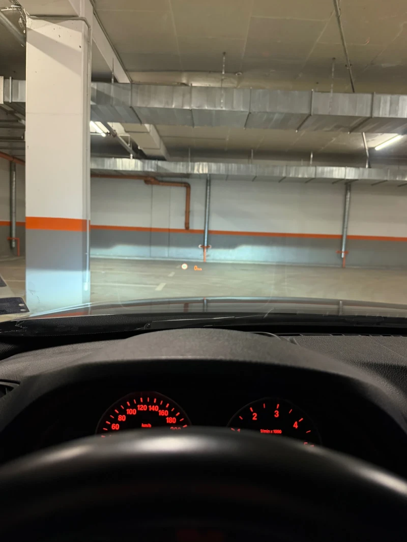 BMW 330 M-Pack/RWD/Обслужена/История/HUD/ЛИЗИНГ, снимка 8 - Автомобили и джипове - 53462631