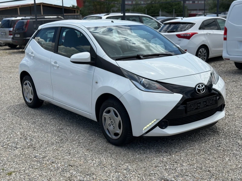 Toyota Aygo 1.0i NAVI EVRO5B - 8399 лв. - 50971071 1