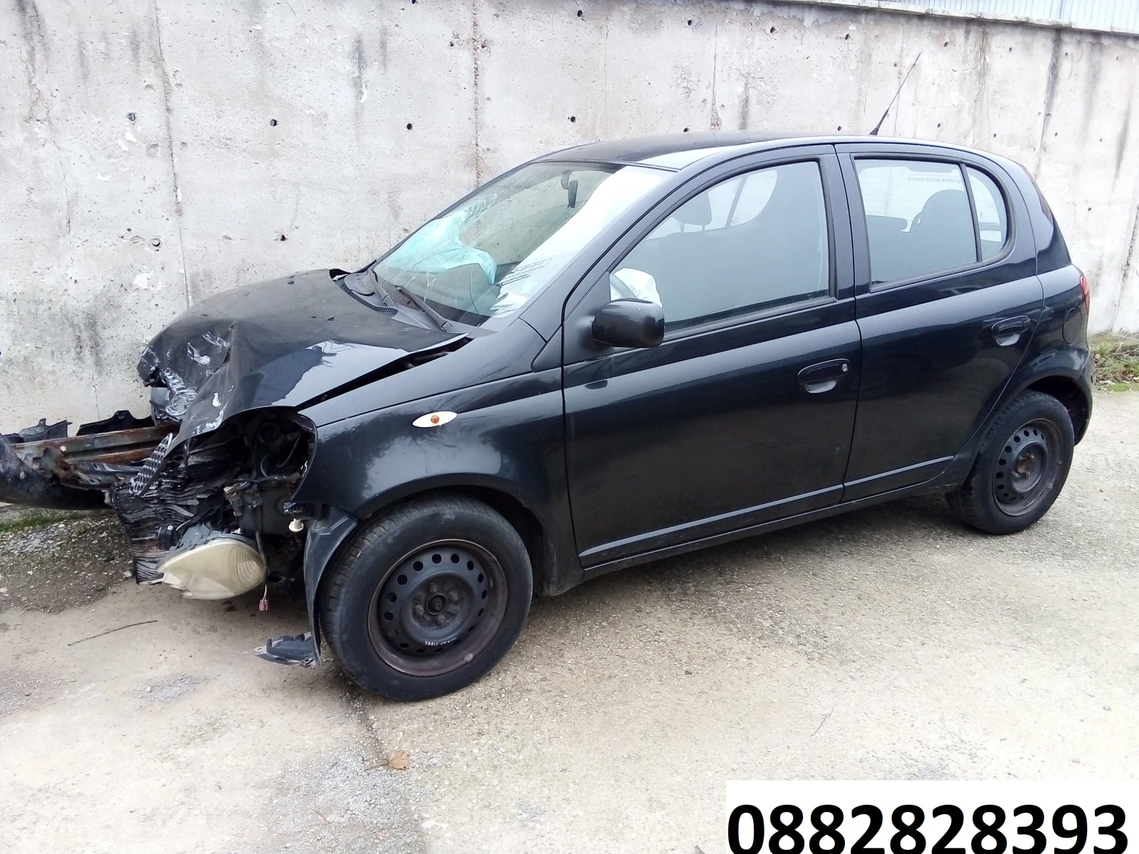 Toyota Yaris 1.3, снимка 1