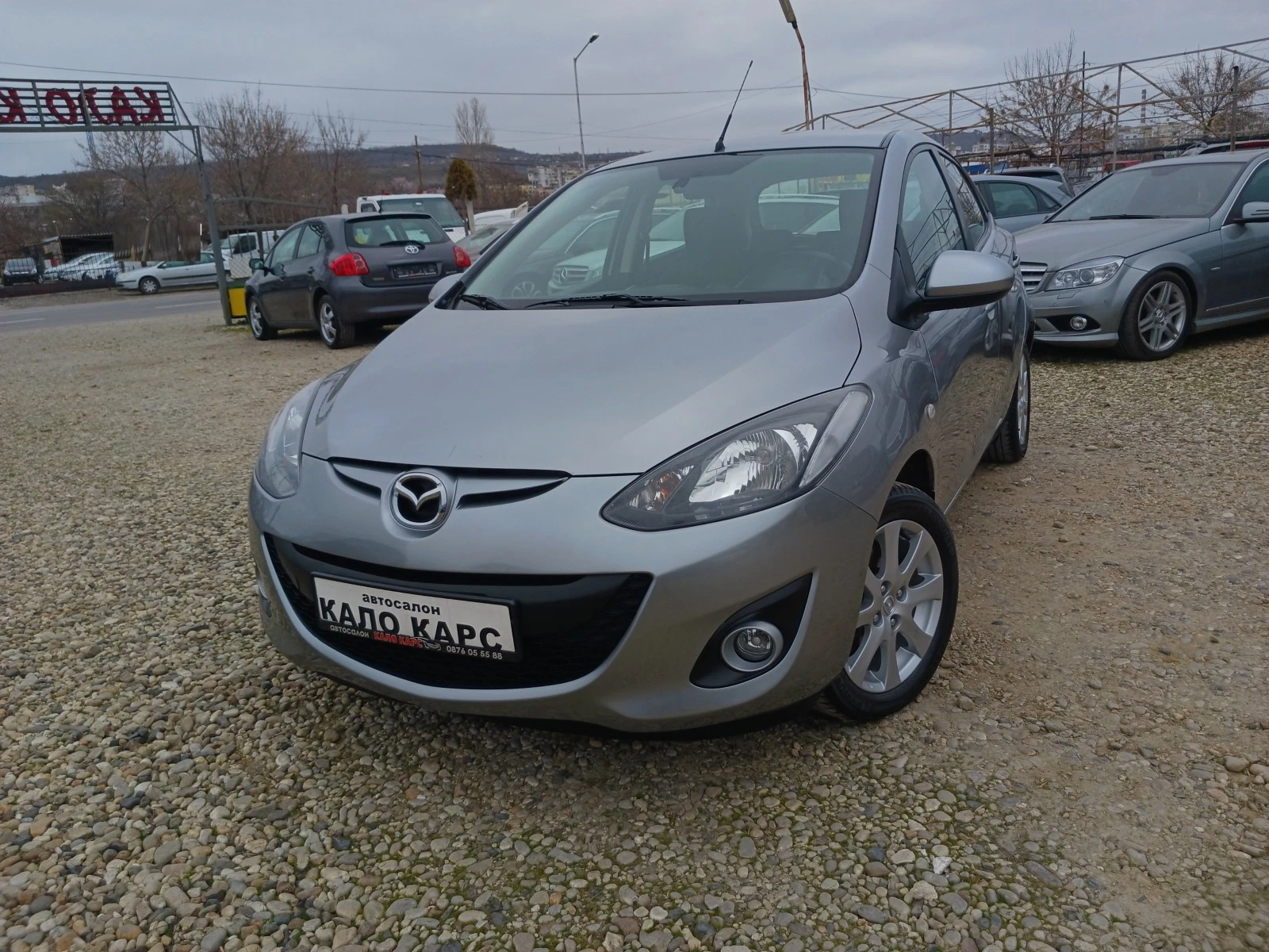 Mazda 2 АВТОМАТИК - изображение 2