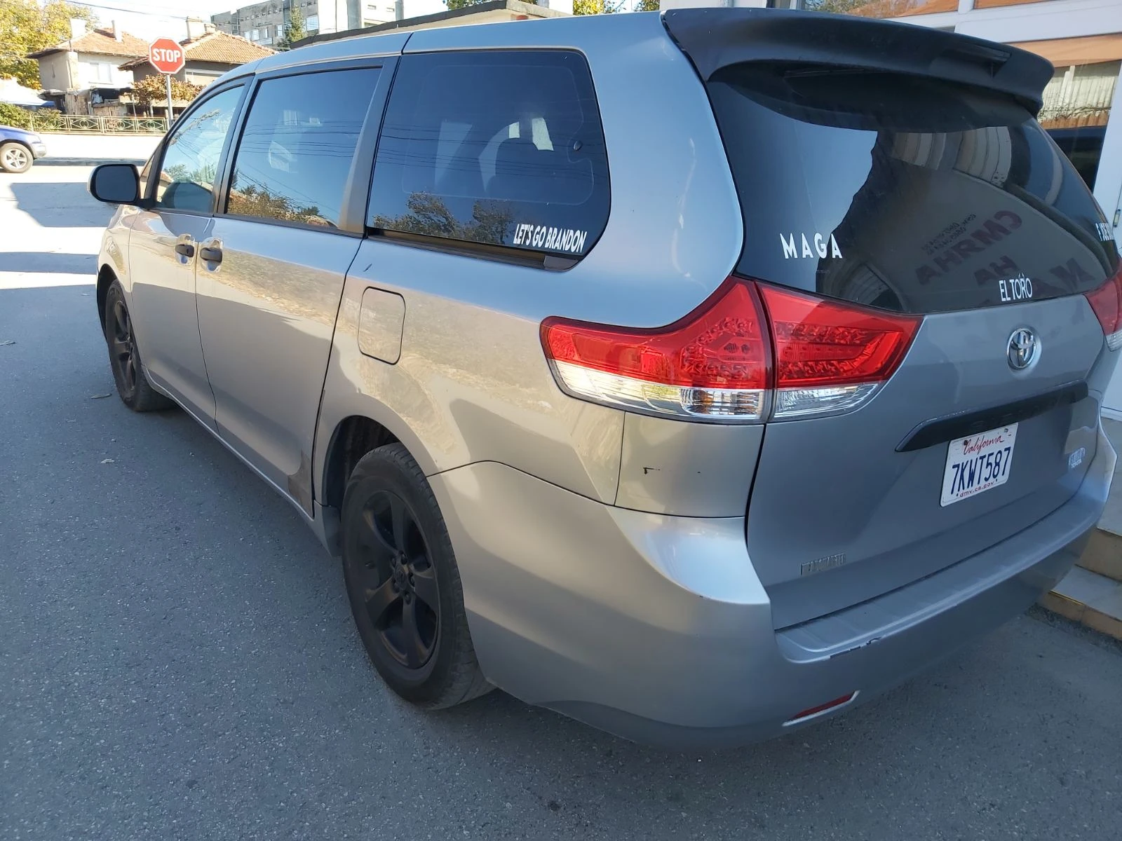 Toyota Sienna 3.5 v6 - изображение 3