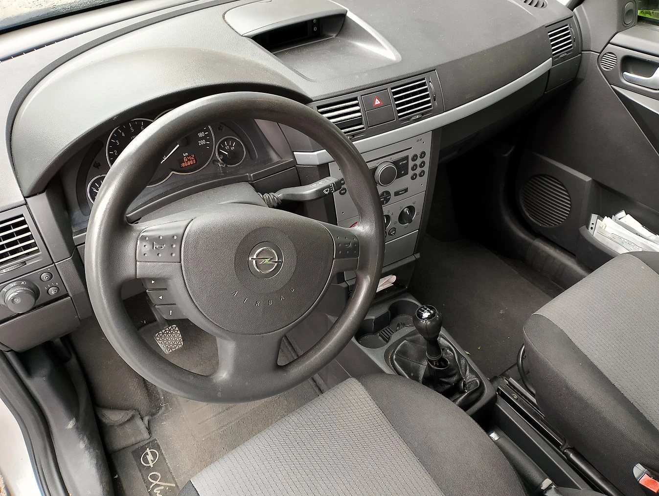 Opel Meriva 1, 7CDTI 101к.с. - изображение 7
