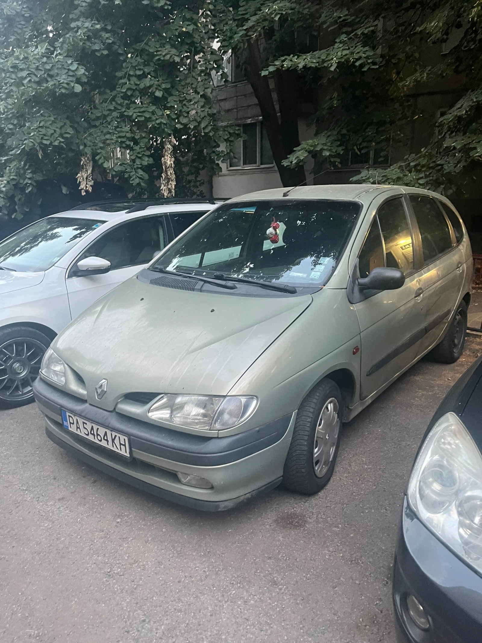 Renault Scenic  - изображение 2