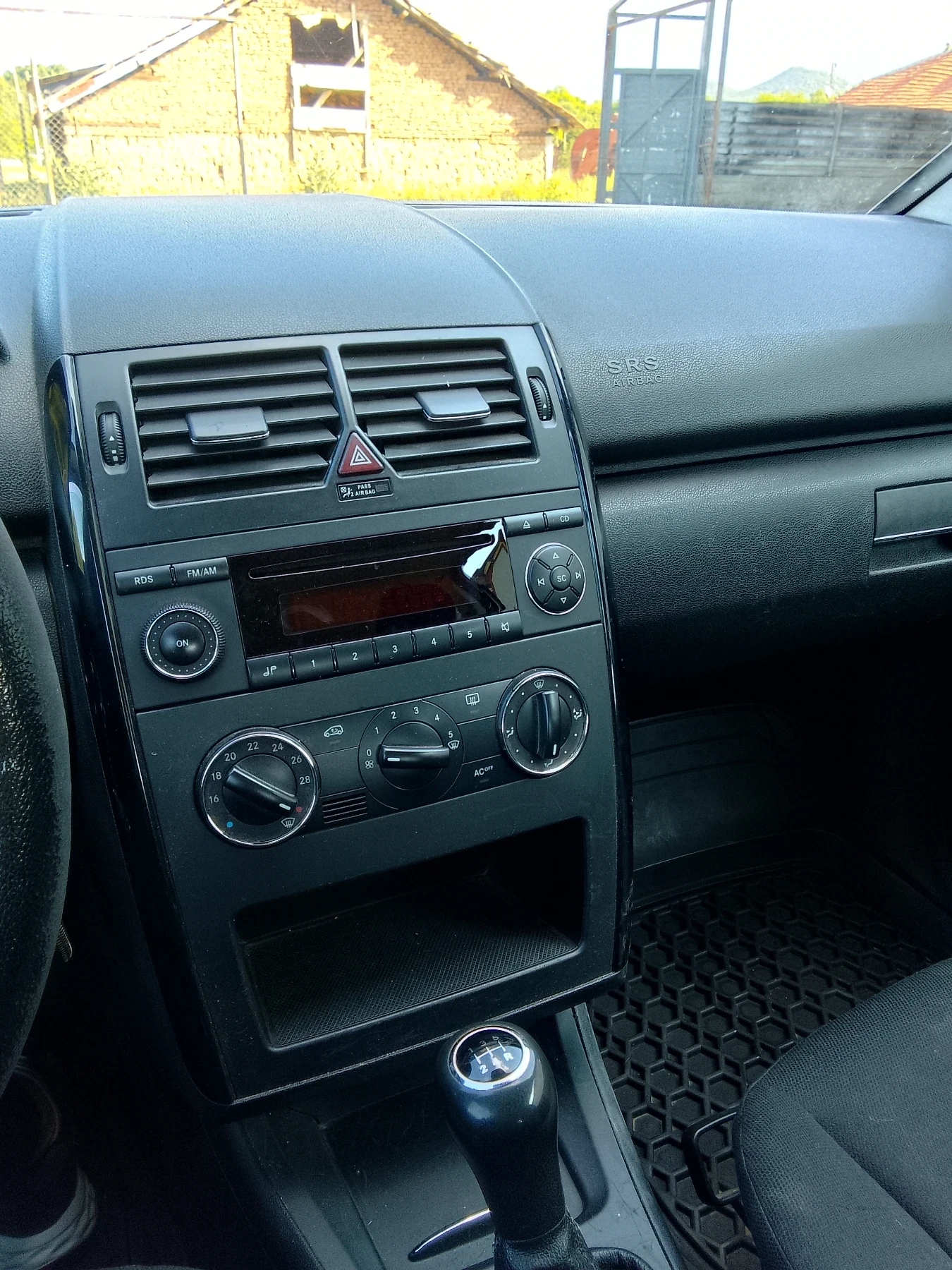 Mercedes-Benz A 160  - изображение 7