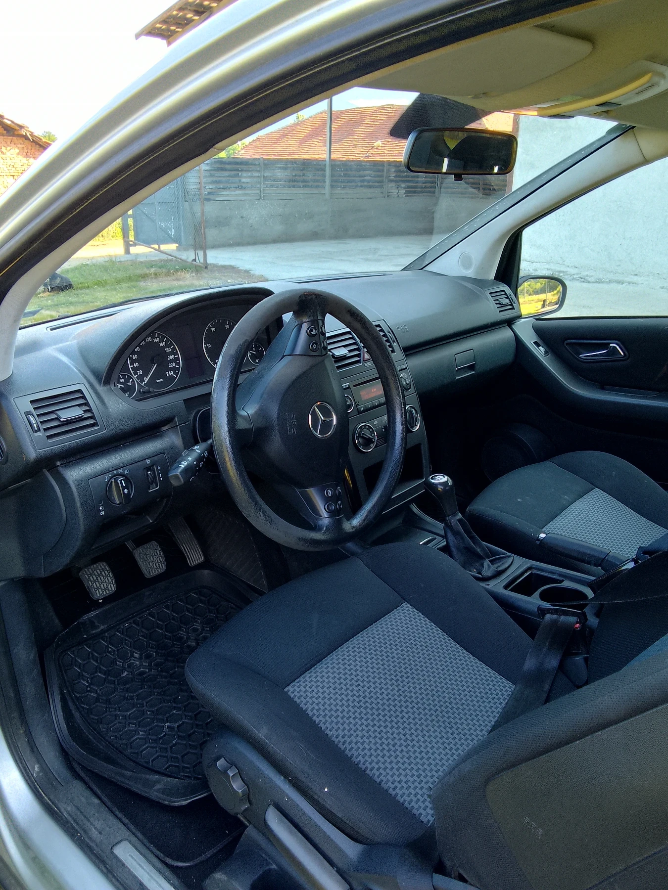 Mercedes-Benz A 160  - изображение 3