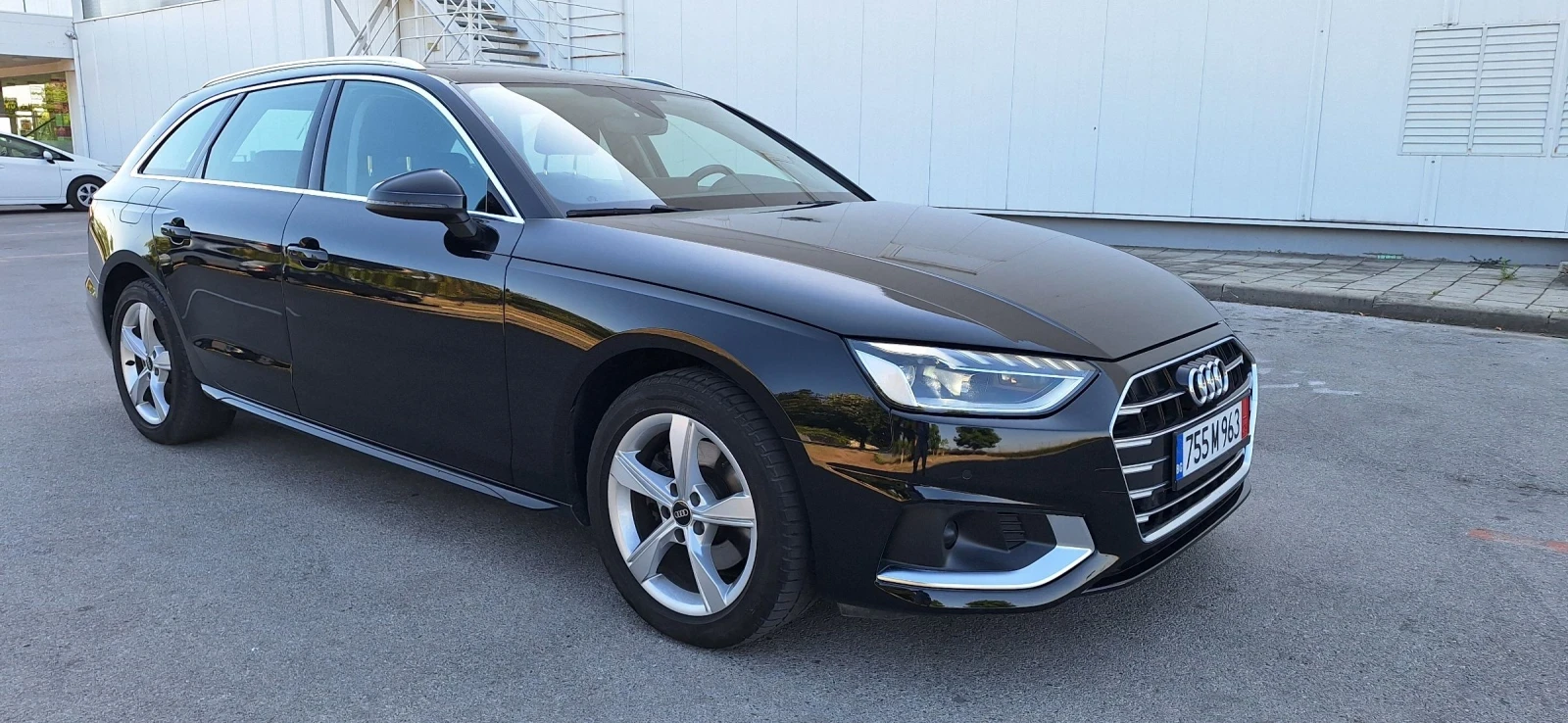 Audi A4 2, 0 TDI Digital , Matrix!!! - изображение 6