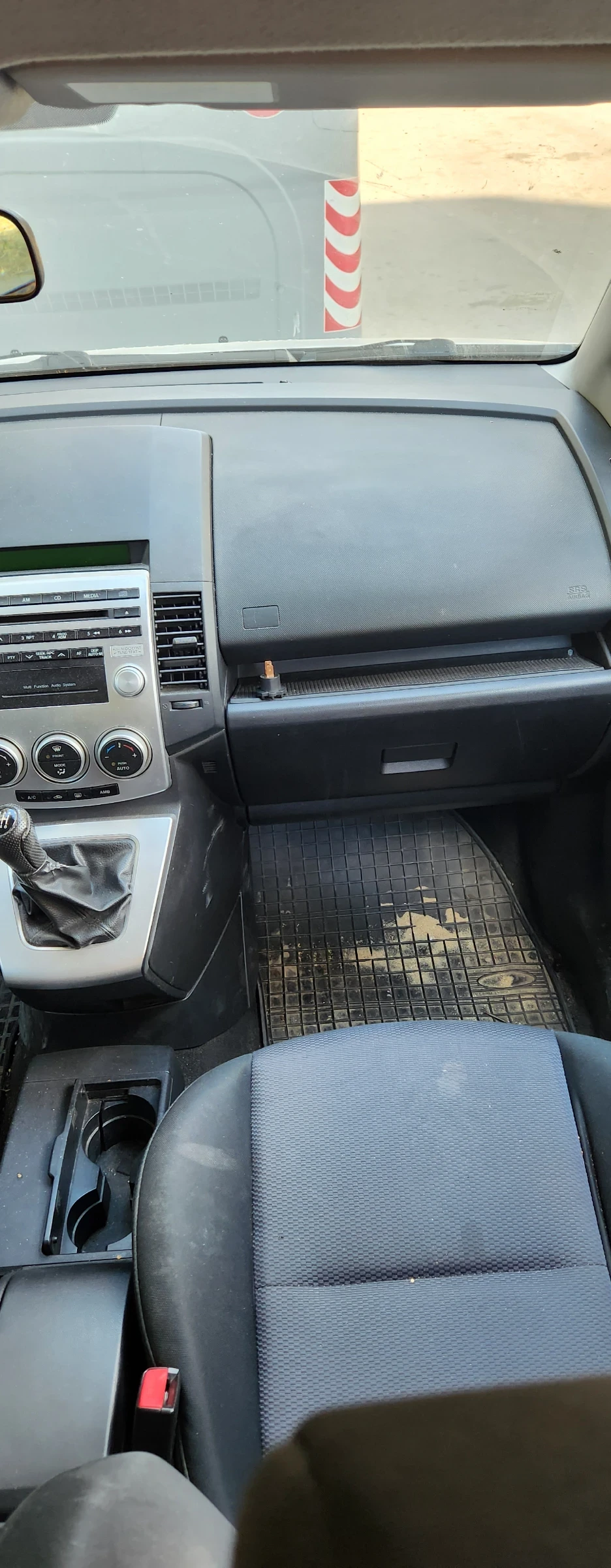 Mazda 5  - изображение 8