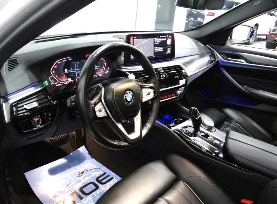BMW 530 XDRIVE * AMBIENT * CAMERA * PANO * LED * NAVI - изображение 9