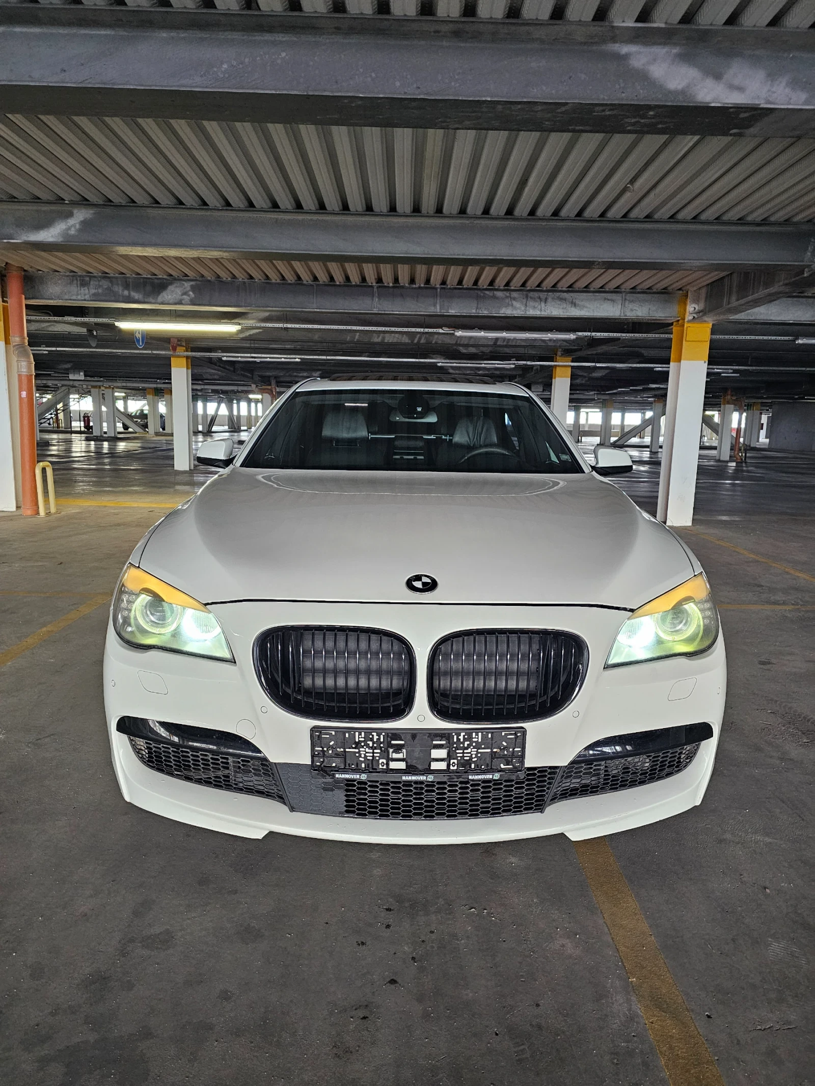 BMW 730 M PACK* DISTRONIC* SOFT CLOSE* HEAD-UP* ������  | Mobile.bg � ����������� 1